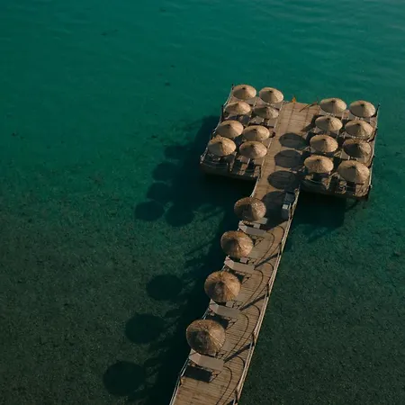 Nars Ilica Adults Only 12plus מלון 2*